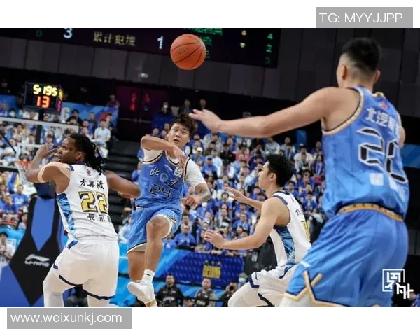 广厦与北控季前赛对决精彩纷呈球迷期待新赛季的精彩表现 广厦与北控季前赛对决精彩纷呈球迷期待新赛季的精彩表现