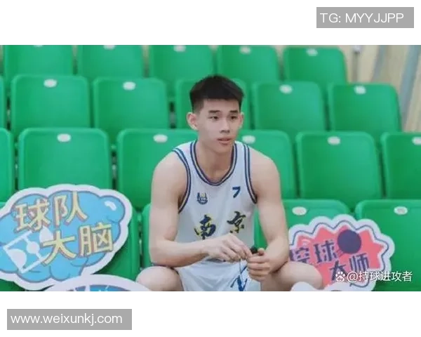 林葳的成长之路：从青涩学子到职场精英的蜕变与探索