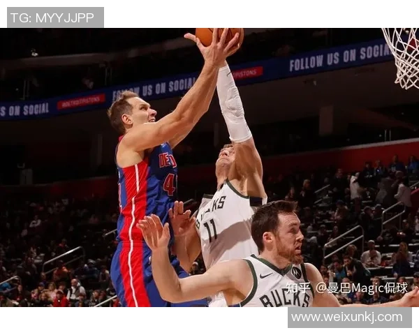 雄鹿与活塞精彩对决全场视频回顾与精彩瞬间解析