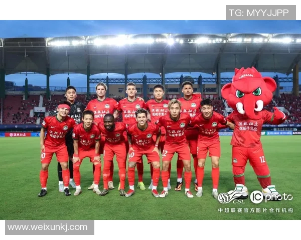 中超激战河南队迎战江苏队双方全力争胜争夺宝贵积分 中超激战河南队迎战江苏队双方全力争胜争夺宝贵积分