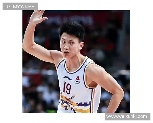 刘晓宇的篮球之路：从青涩少年到职业球员的成长历程与心路历程