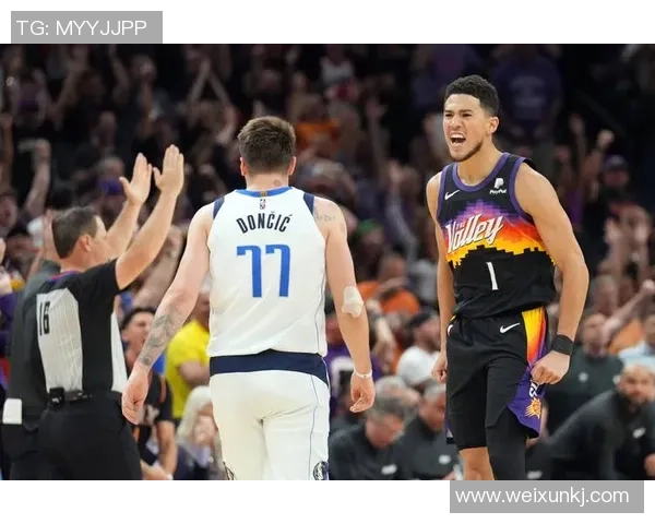 布克领衔太阳对决独行侠双方明星球员激烈碰撞引发期待