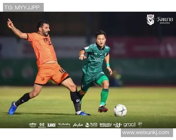 清莱联与素可泰的激烈对决揭示泰国足球新格局与未来发展潜力