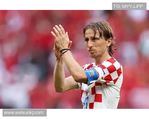 莫德里奇：从克罗地亚足球天才到世界足球的传奇之路